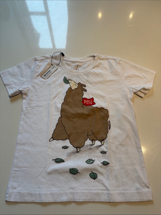 hangertips Other - Hangertips Kids White Llama Graphic Tee - Peru Print, Size 6